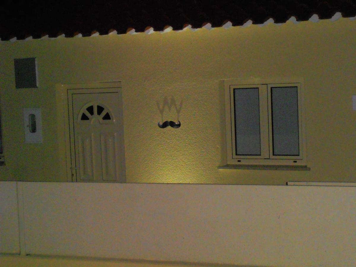 Mustache Studio Ourém Екстериор снимка